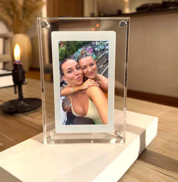 REMORYZ™ - Le cadre qui ramène ceux que vous aimez plus près